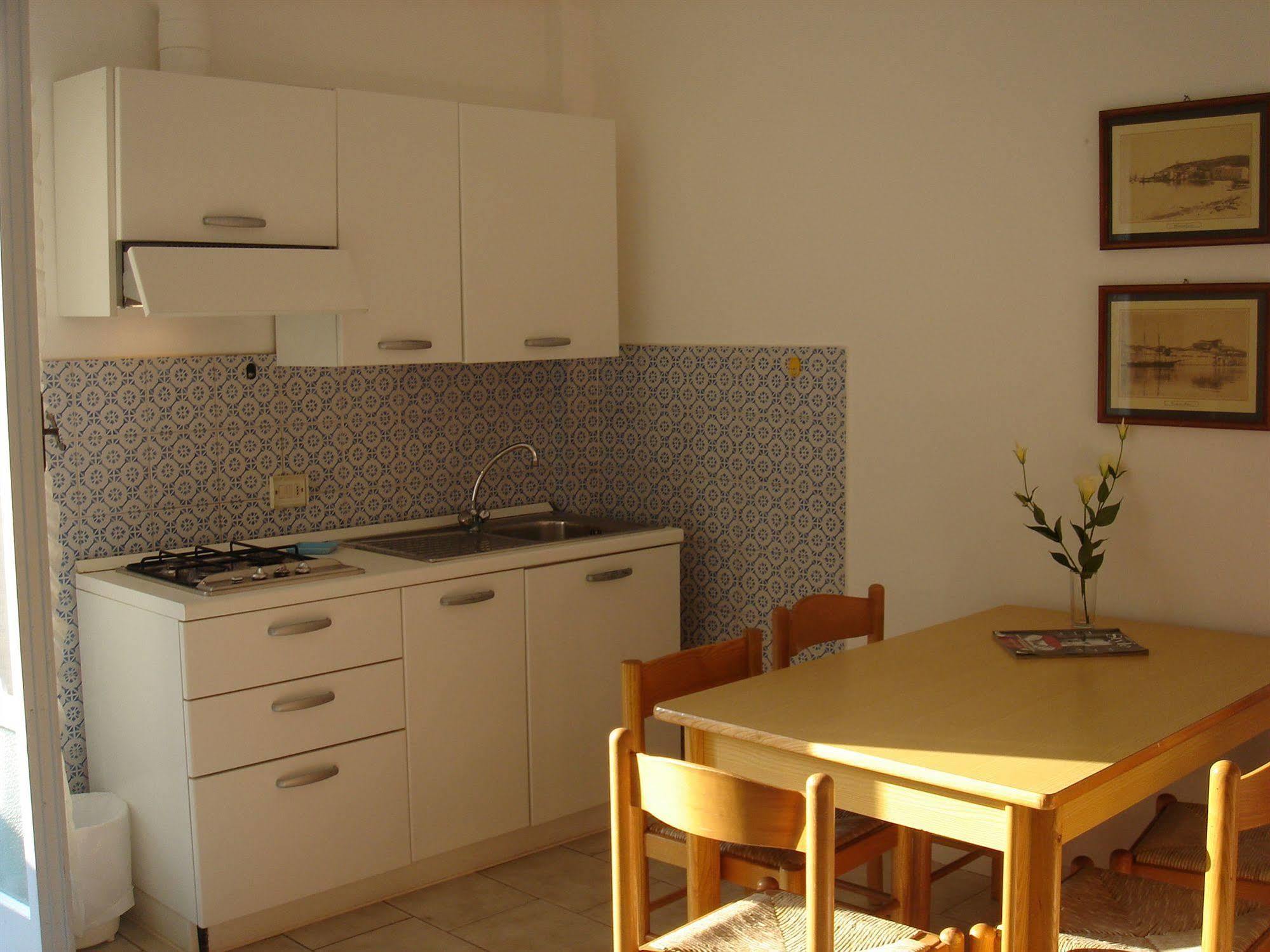 Mare Hotel